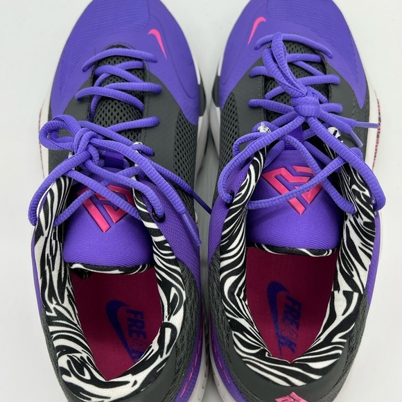 Nike Giannis Zoom Freak 4 Lightning Purple DO9680 500 Men’s Size 13 - Picture 8 of 9